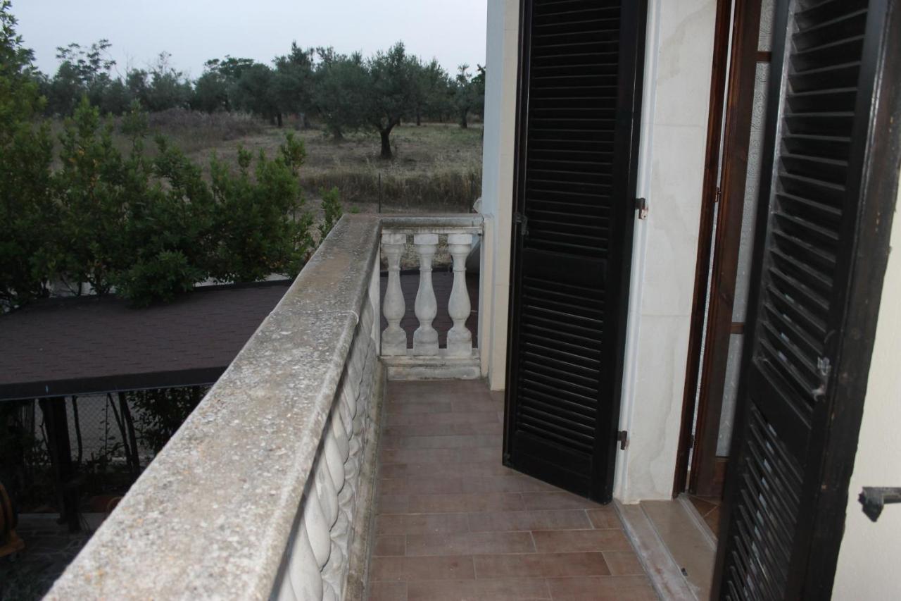 Sinilu B&B Silvi Paese Exterior foto